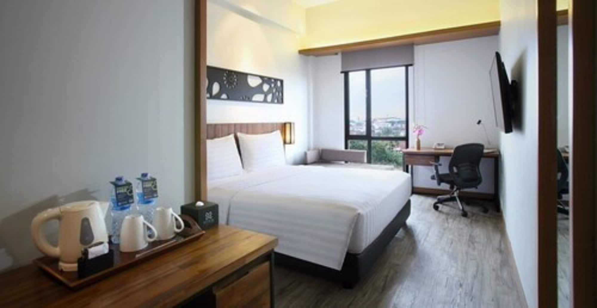 Batiqa Hotel Palembang Exterior foto