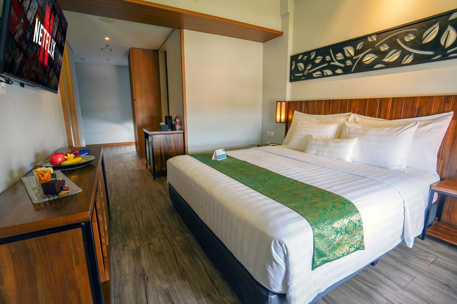 Batiqa Hotel Palembang Exterior foto